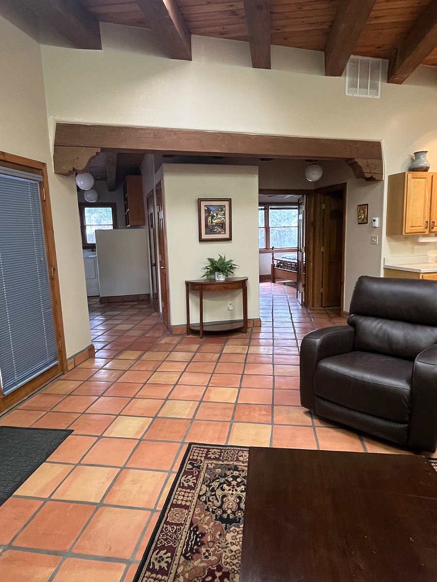 Furnished Finder property 377922_1 photo 18