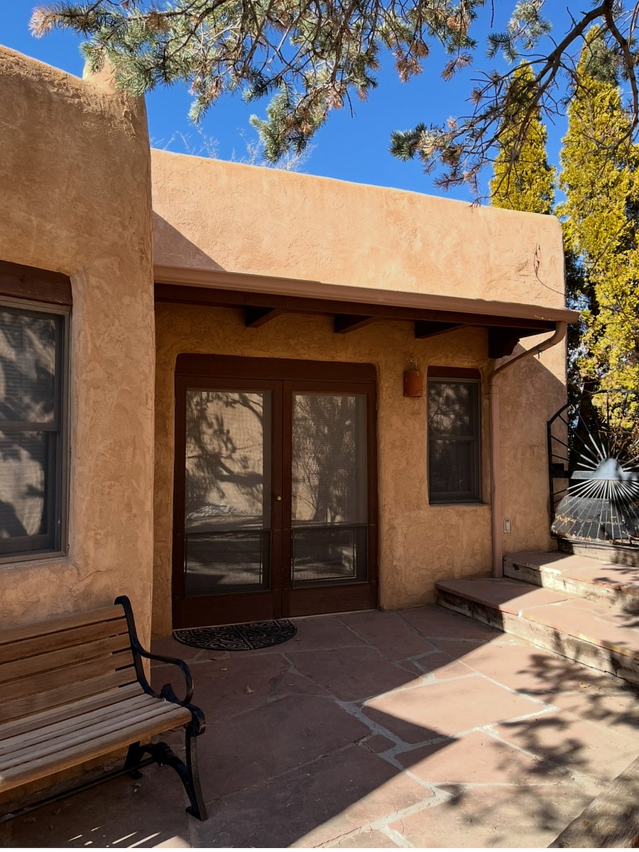 Furnished Finder property 377922_1 photo 1