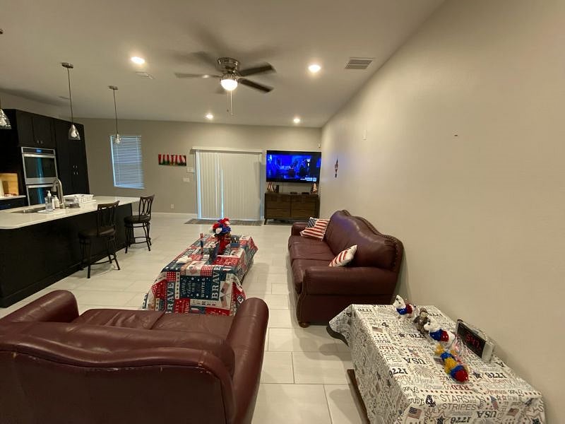 Furnished Finder property 377938_1 photo 10