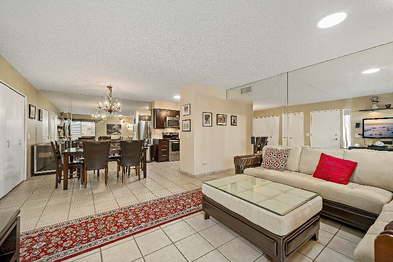 Furnished Finder property 377953_1 photo 5