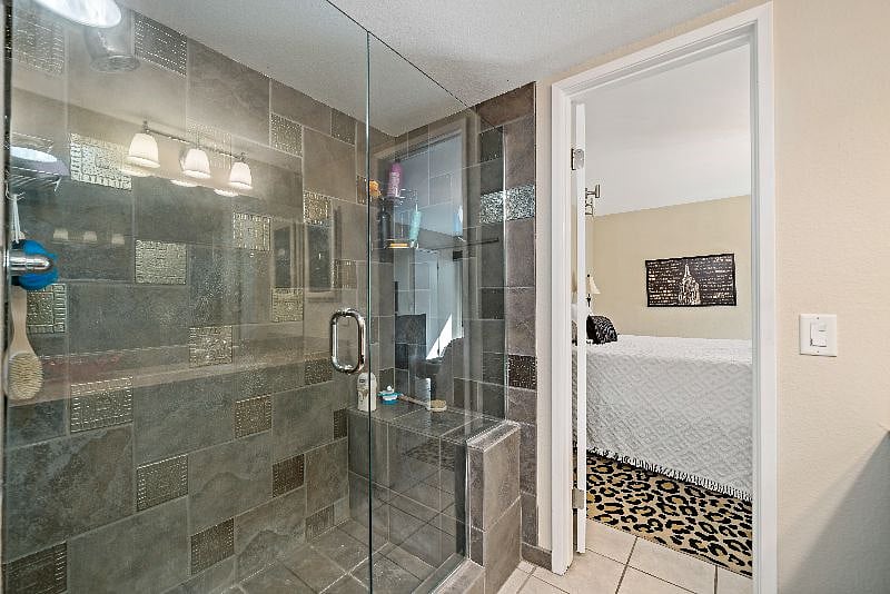Furnished Finder property 377953_1 photo 25