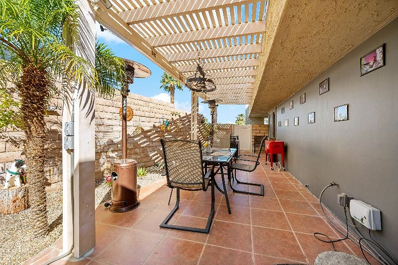 Furnished Finder property 377953_1 photo 32