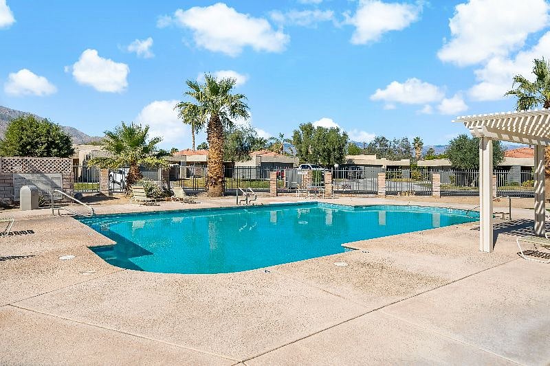 Furnished Finder property 377953_1 photo 37