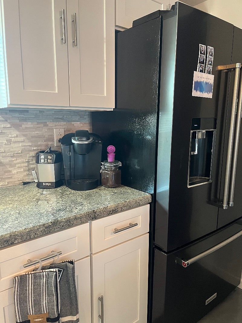 Coffee and tea here for those morning and mid-day pick-me-ups!