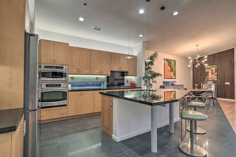 Furnished Finder property 377962_1 photo 14