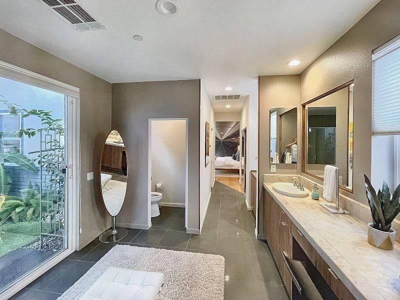 Furnished Finder property 377962_1 photo 6