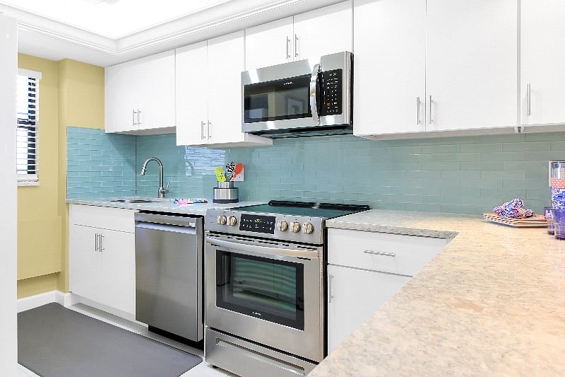 Furnished Finder property 377994_1 photo 6