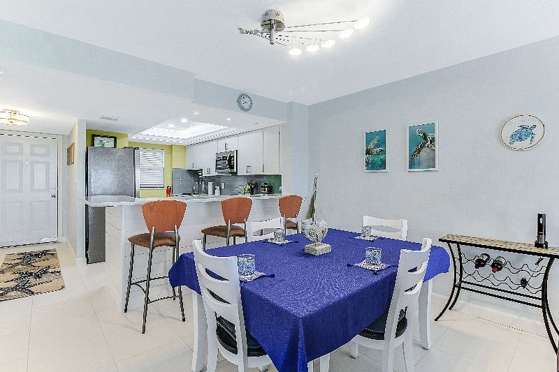 Furnished Finder property 377994_1 photo 17