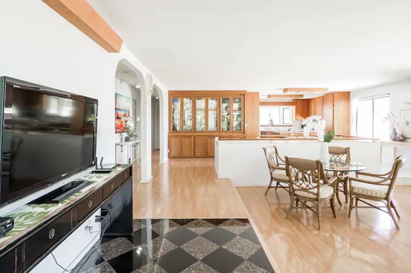 Furnished Finder property 378040_1 photo 3