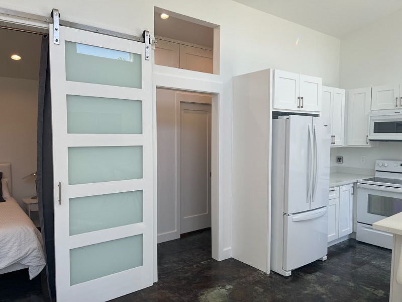 Furnished Finder property 378065_1 photo 11