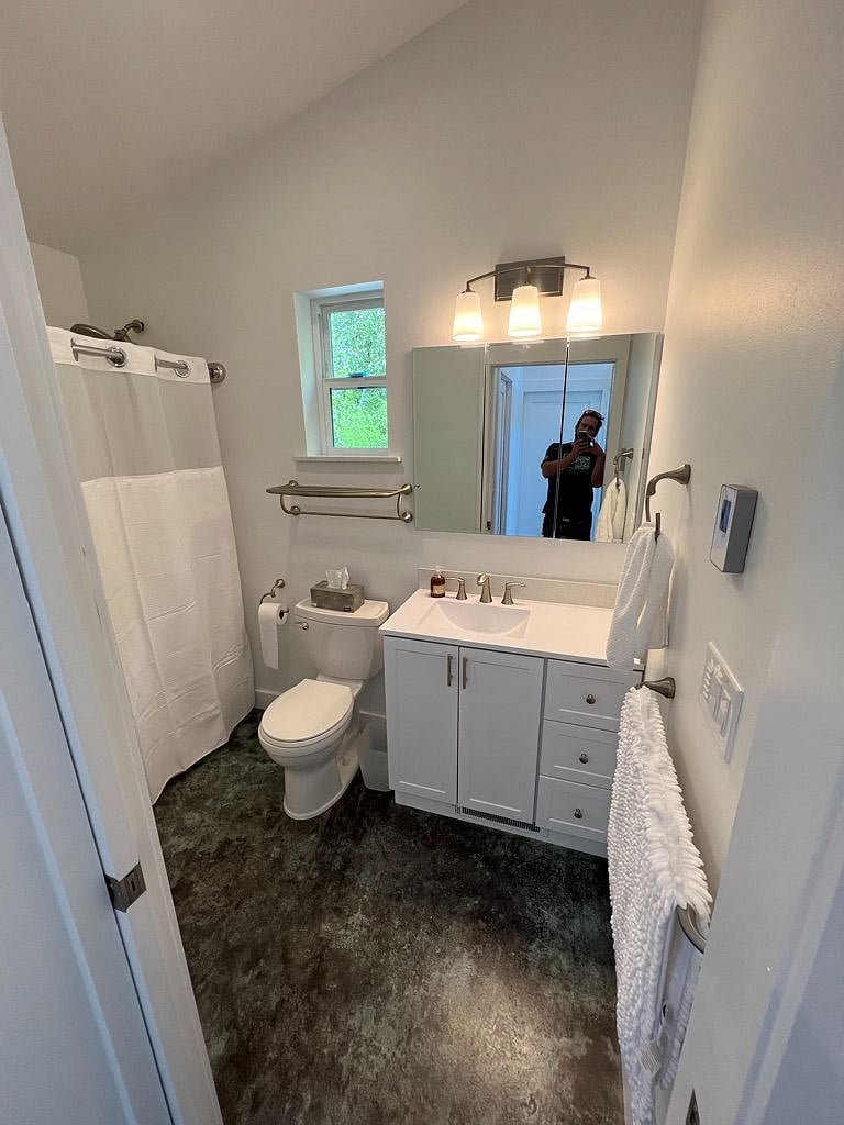 Furnished Finder property 378065_1 photo 25