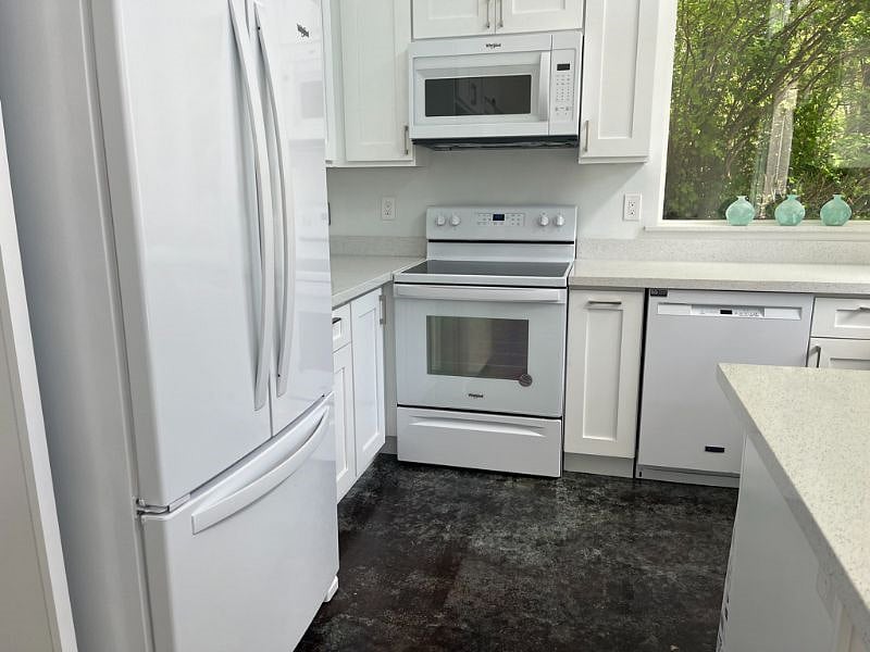 Furnished Finder property 378065_1 photo 30