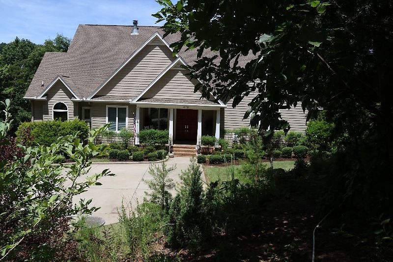 Residence were Tower Trail Hideaway is located