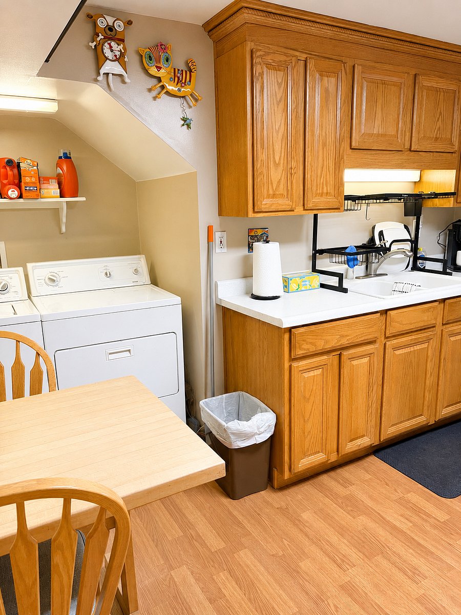 Furnished Finder property 378126_1 photo 8