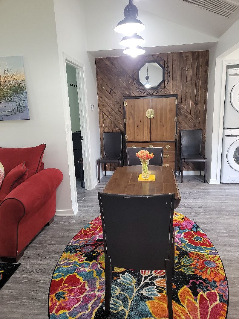 Furnished Finder property 378183_1 photo 5