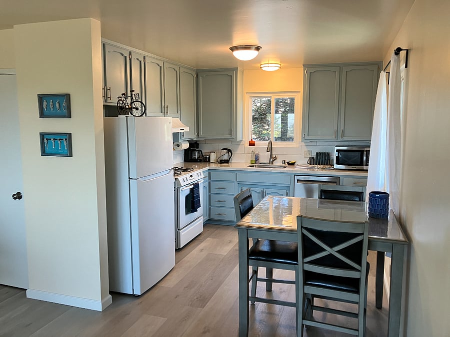 Furnished Finder property 378197_1 photo 8