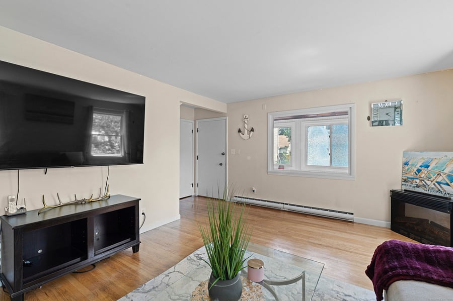 Furnished Finder property 378241_1 photo 13