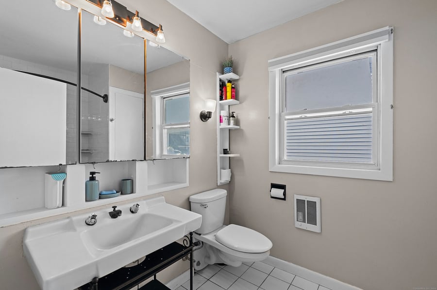 Furnished Finder property 378241_1 photo 28