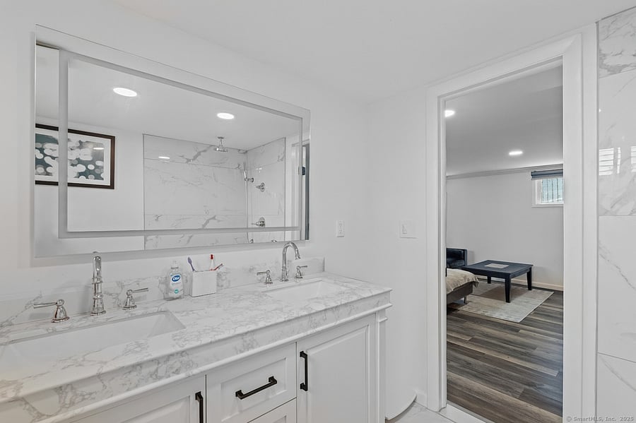 Furnished Finder property 378241_1 photo 36
