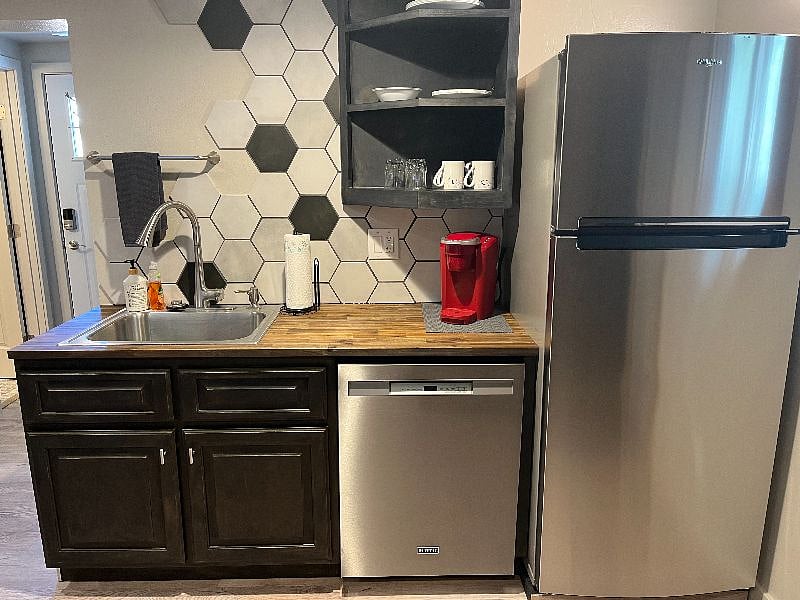 Furnished Finder property 378244_1 photo 7