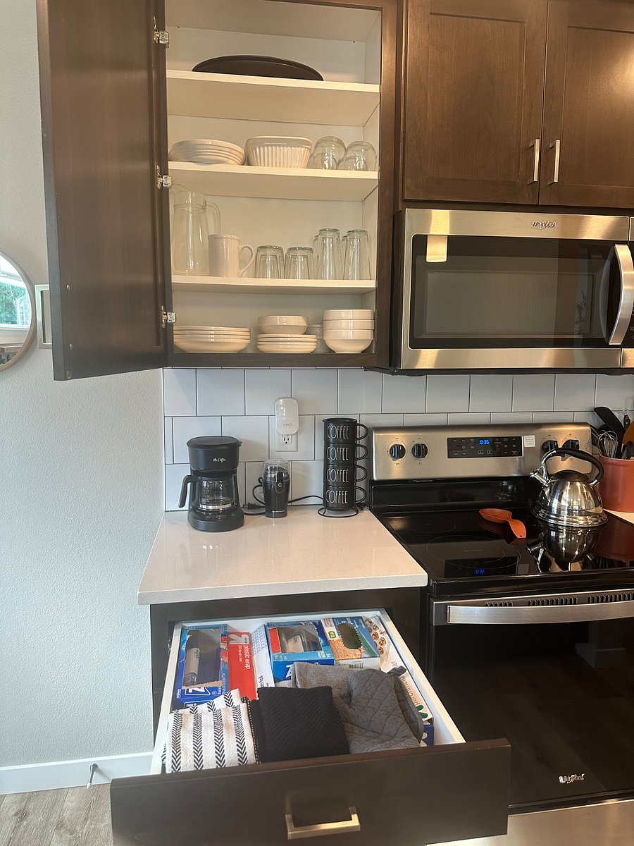 Furnished Finder property 378321_1 photo 6