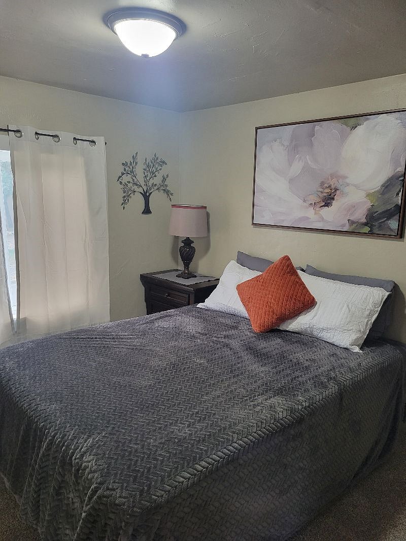 Furnished Finder property 378377_2 photo 6