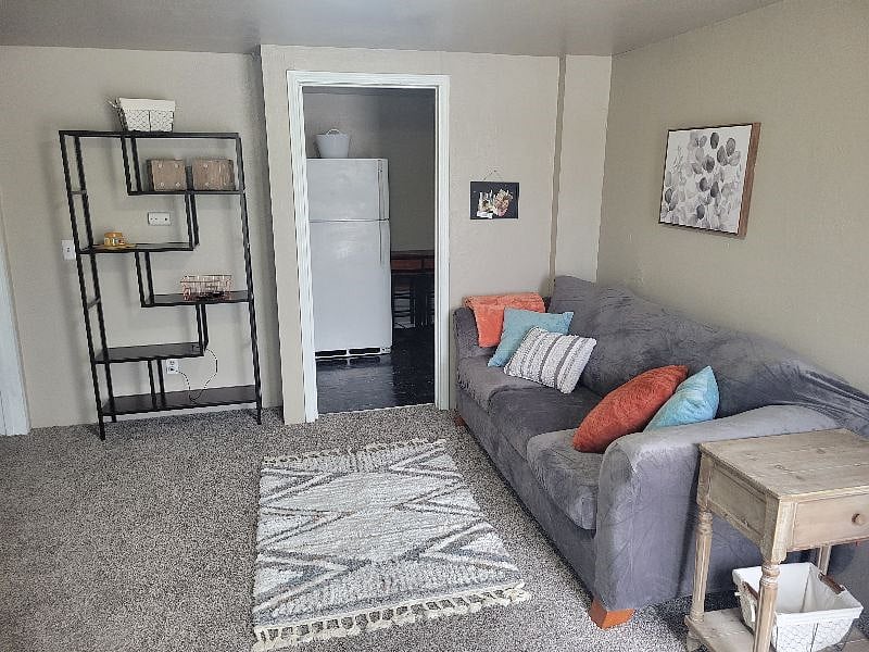 Furnished Finder property 378377_2 photo 7