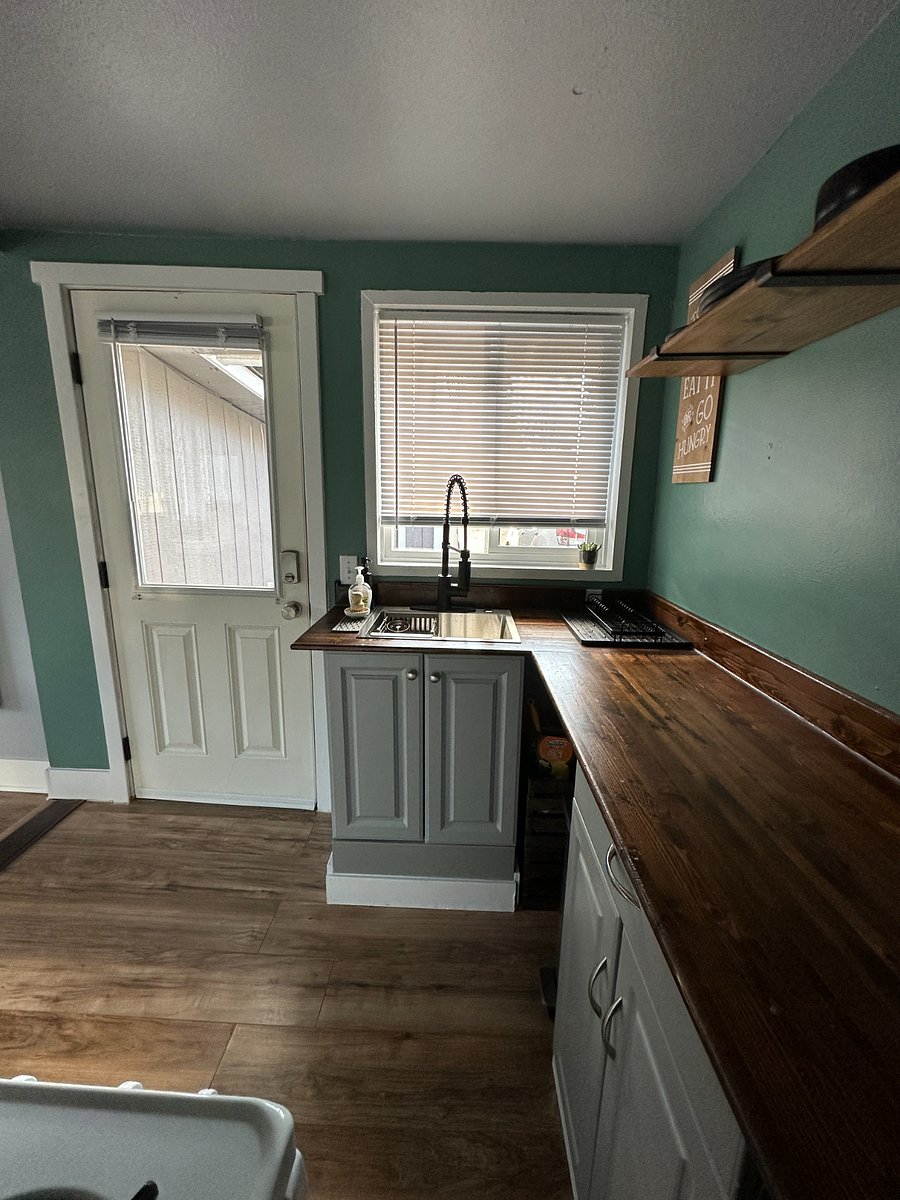 Furnished Finder property 378402_1 photo 5
