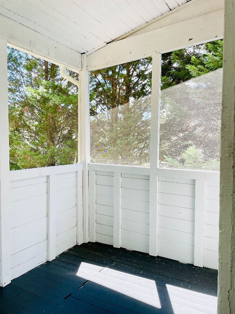 Screened-in porch accessed from kitchen