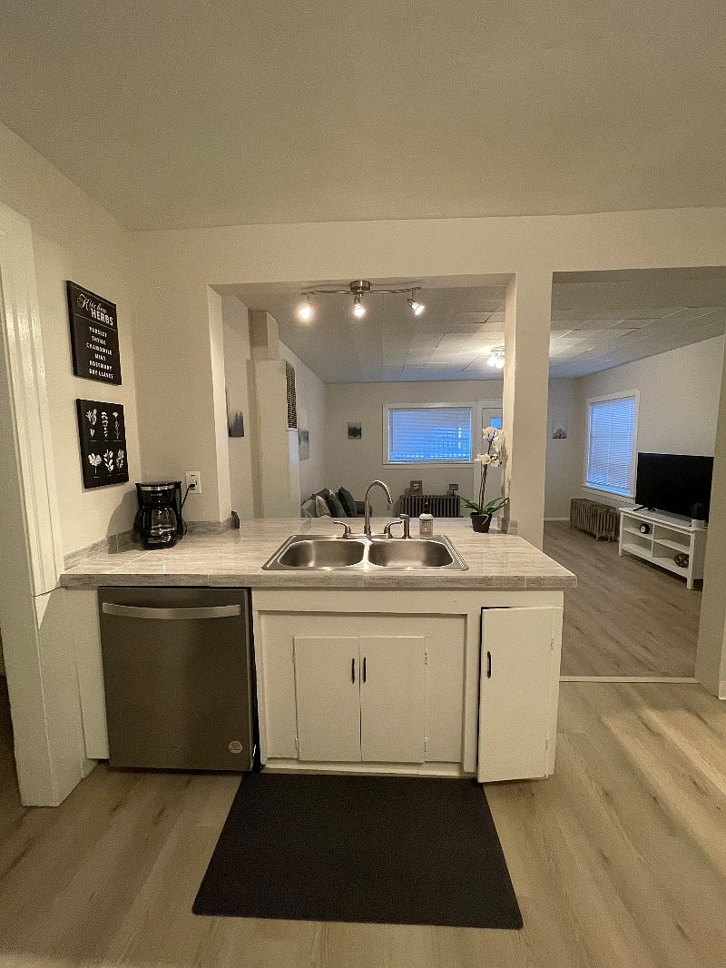 Furnished Finder property 378416_2 photo 7