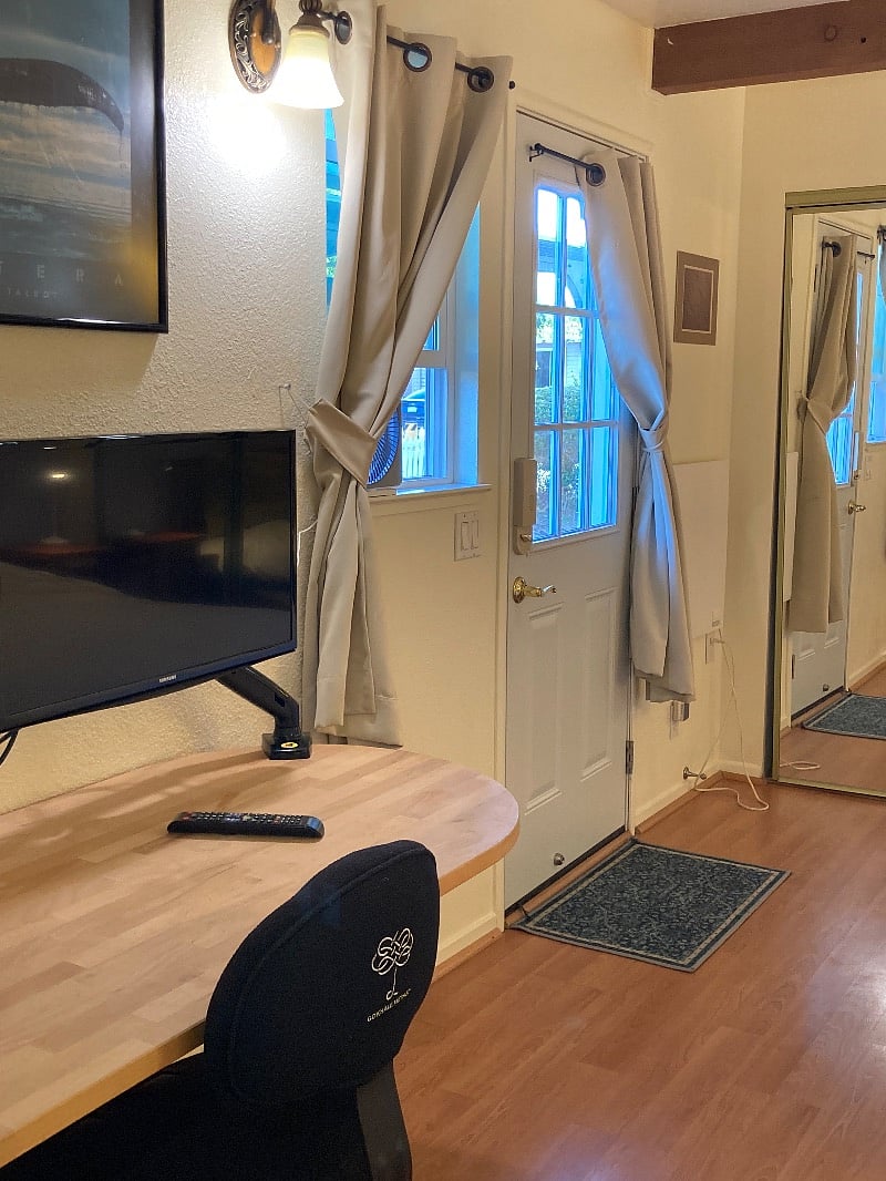 Screen is on a movable arm so you can use it at the best or watch from the bed or chair