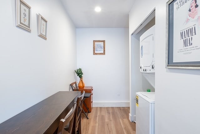 Furnished Finder property 378585_1 photo 6