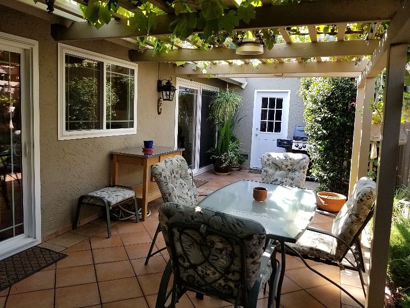 Furnished Finder property 378628_1 photo 3