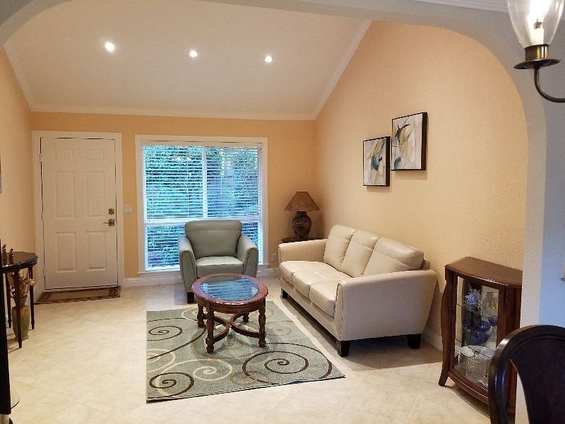 Furnished Finder property 378628_1 photo 6