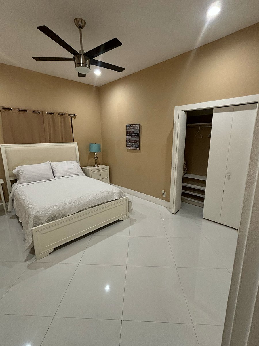 Furnished Finder property 378714_1 photo 17