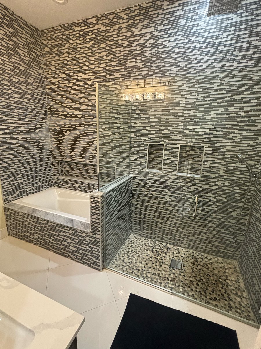 Furnished Finder property 378714_1 photo 18