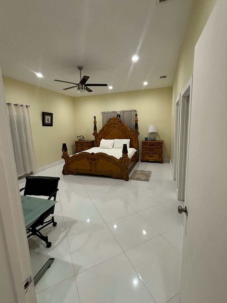 Furnished Finder property 378714_1 photo 4