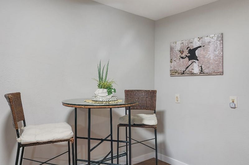 Furnished Finder property 378737_1 photo 25