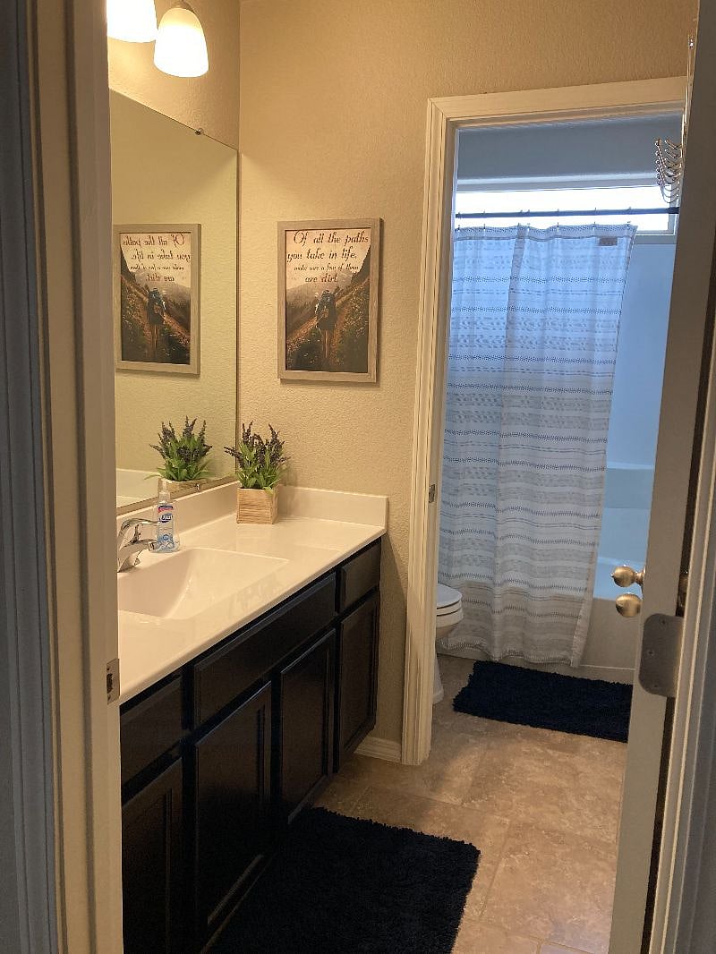 Furnished Finder property 378741_1 photo 4
