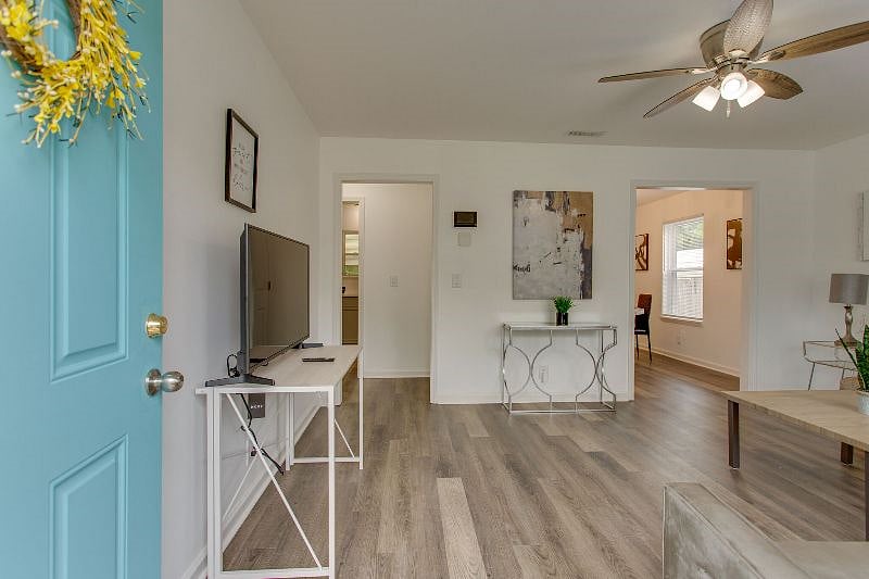 Furnished Finder property 378742_1 photo 4