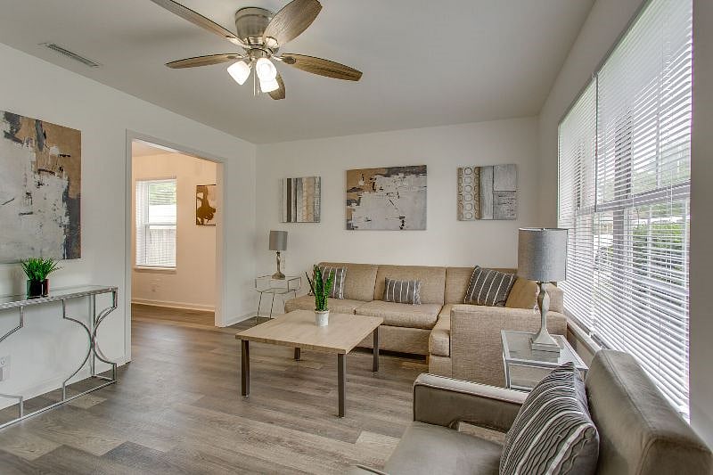 Furnished Finder property 378742_1 photo 3