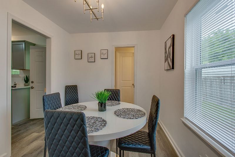 Furnished Finder property 378742_1 photo 7