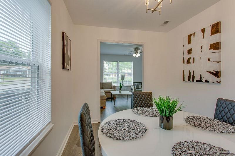 Furnished Finder property 378742_1 photo 8