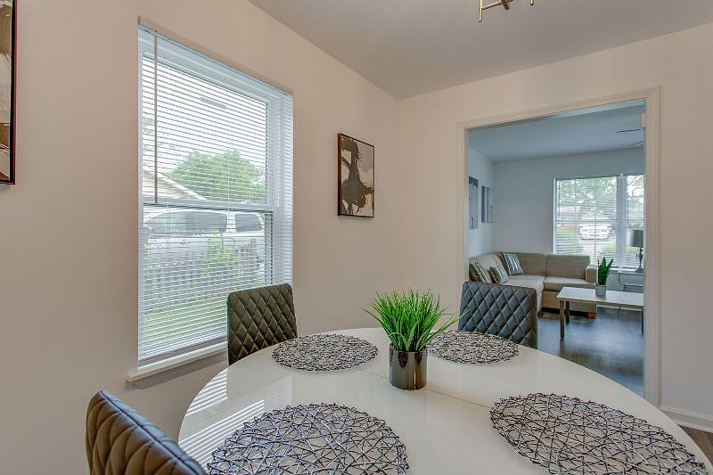 Furnished Finder property 378742_1 photo 10