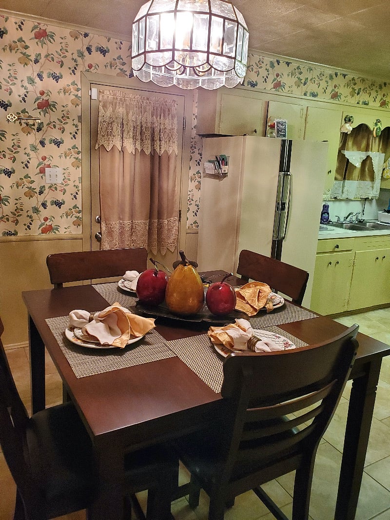 Furnished Finder property 378760_1 photo 3