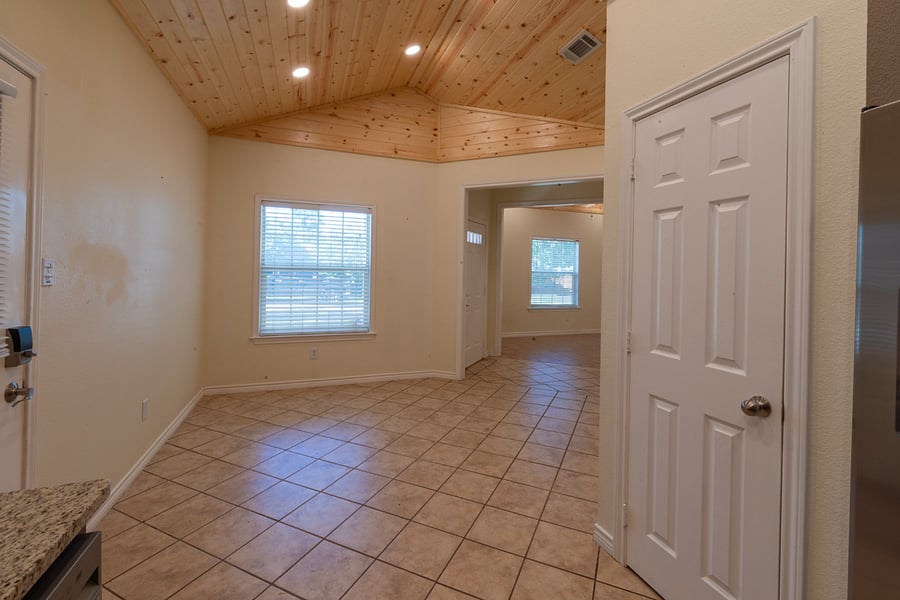Furnished Finder property 378852_1 photo 5