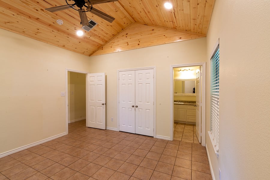 Furnished Finder property 378852_1 photo 8