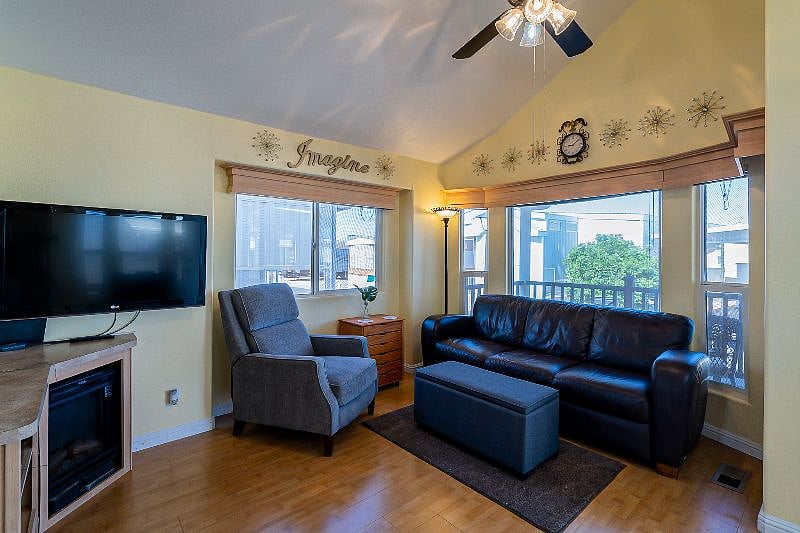 Furnished Finder property 378878_1 photo 5