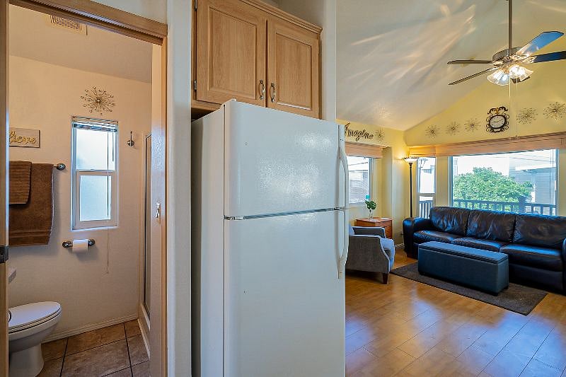 Furnished Finder property 378878_1 photo 9