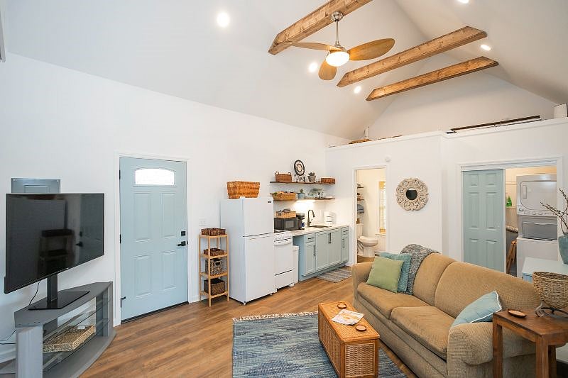 Furnished Finder property 378896_1 photo 11